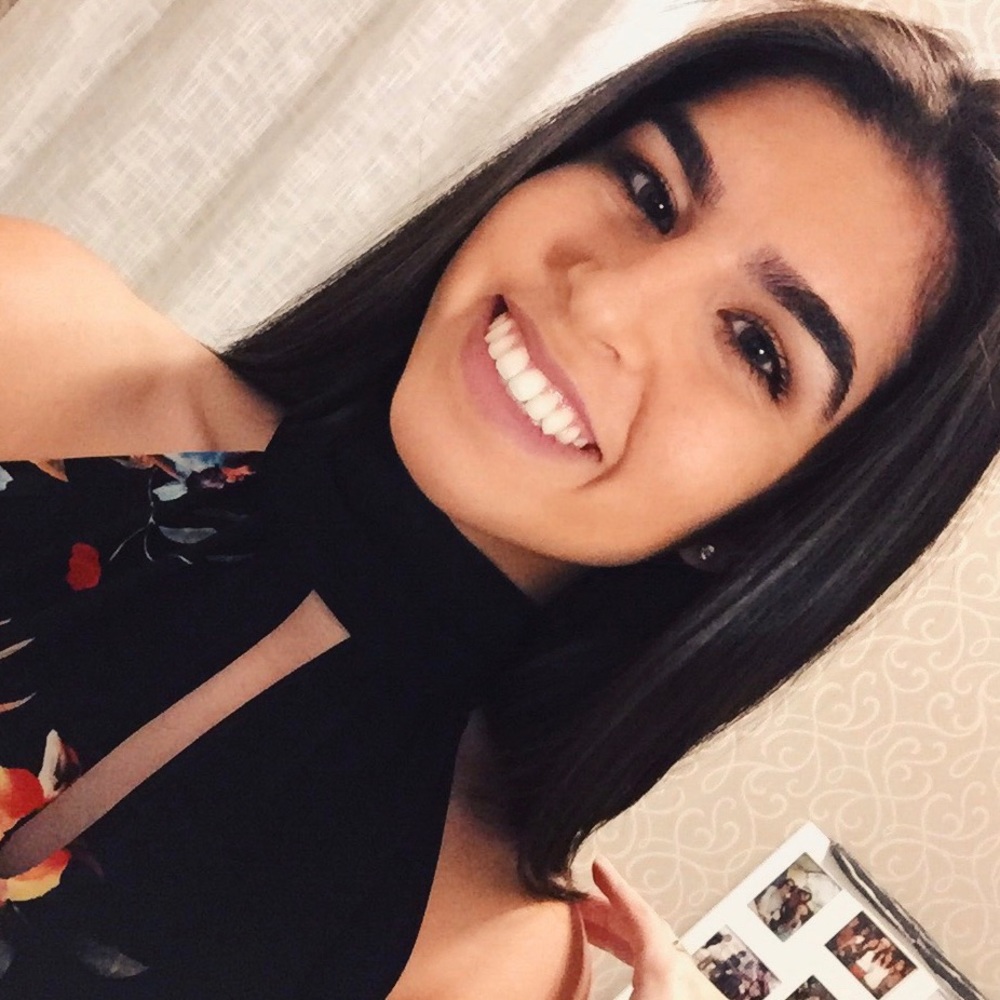 Meet your Posher, Renata